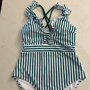 Cupshe Bathing Suit